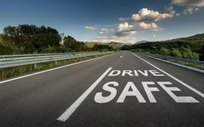 Make Driving Safer With These Tips