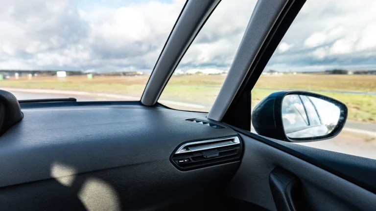 Which Car Window is cheapest to replace