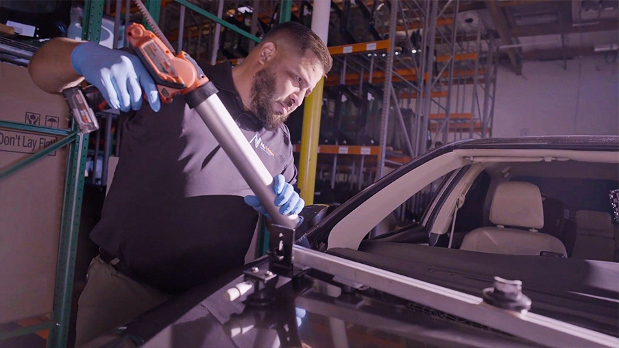 Super Glue Work on Auto Glass