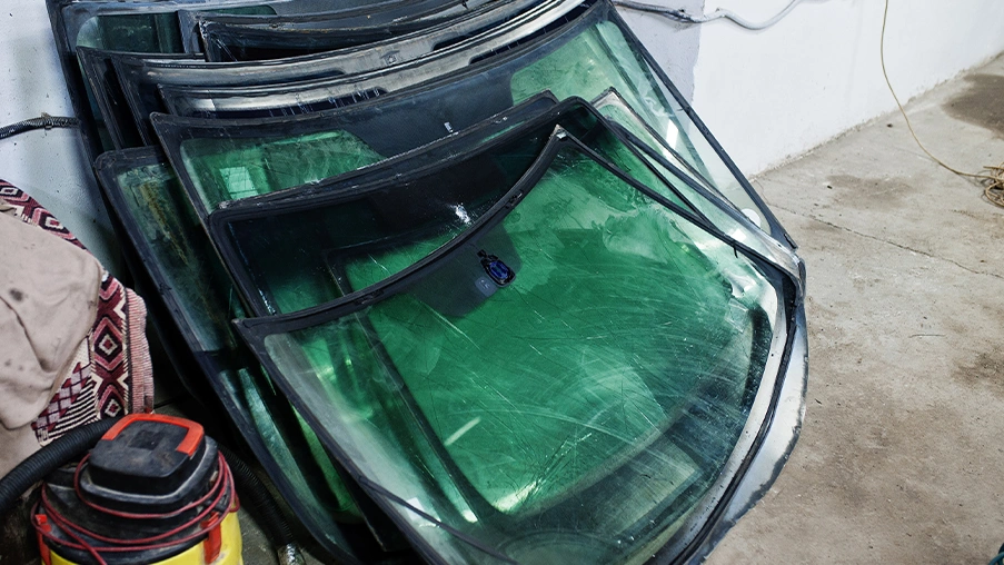 how big is the auto glass market