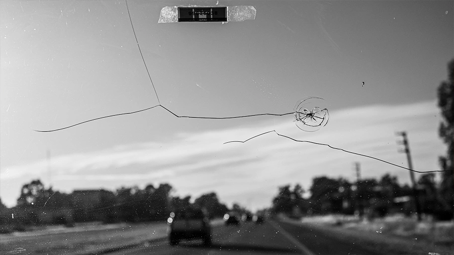 Windshield Crack vs Chip: Repair or Replace?
