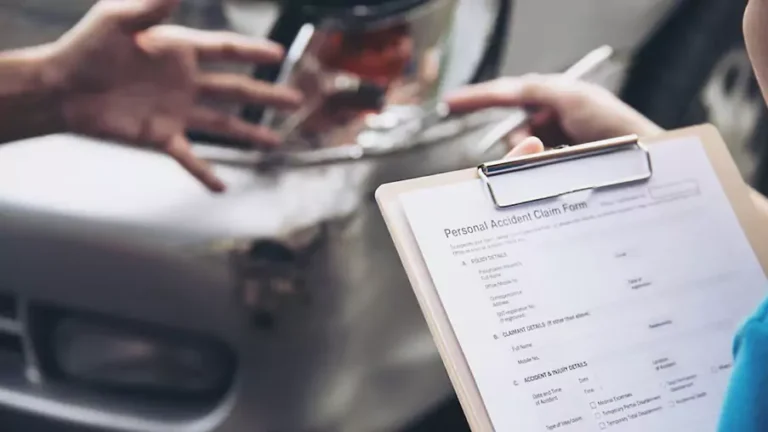 Claim car Insurance for Windshield Replacement