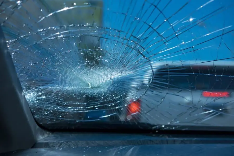 Can a Cracked Windshield Shatter while Driving?