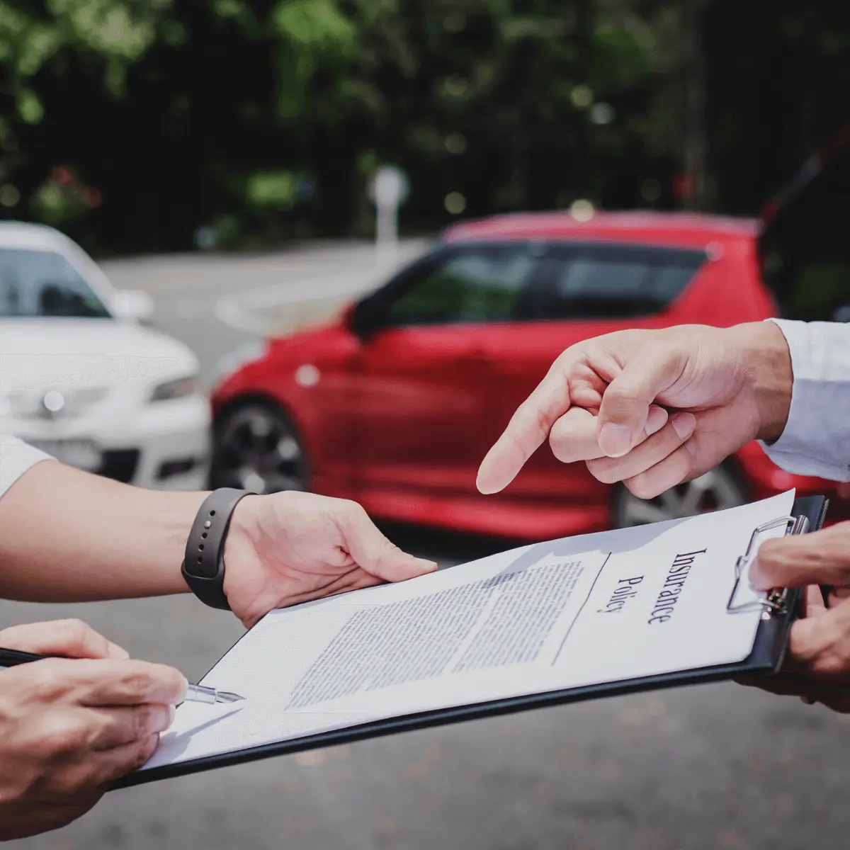 How Does Filing Windshield Claim Affect your Insurance?