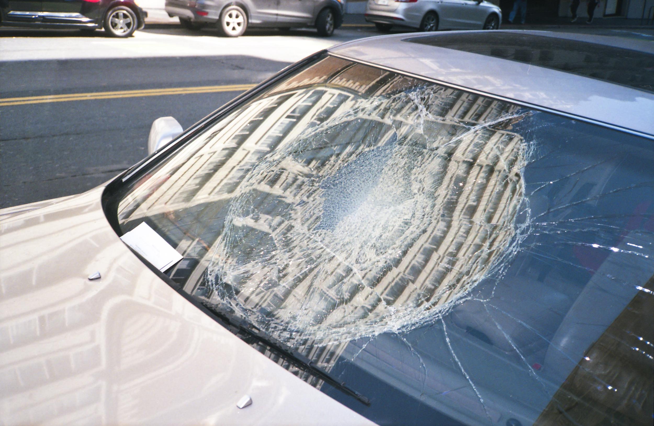 Windshield replacement process