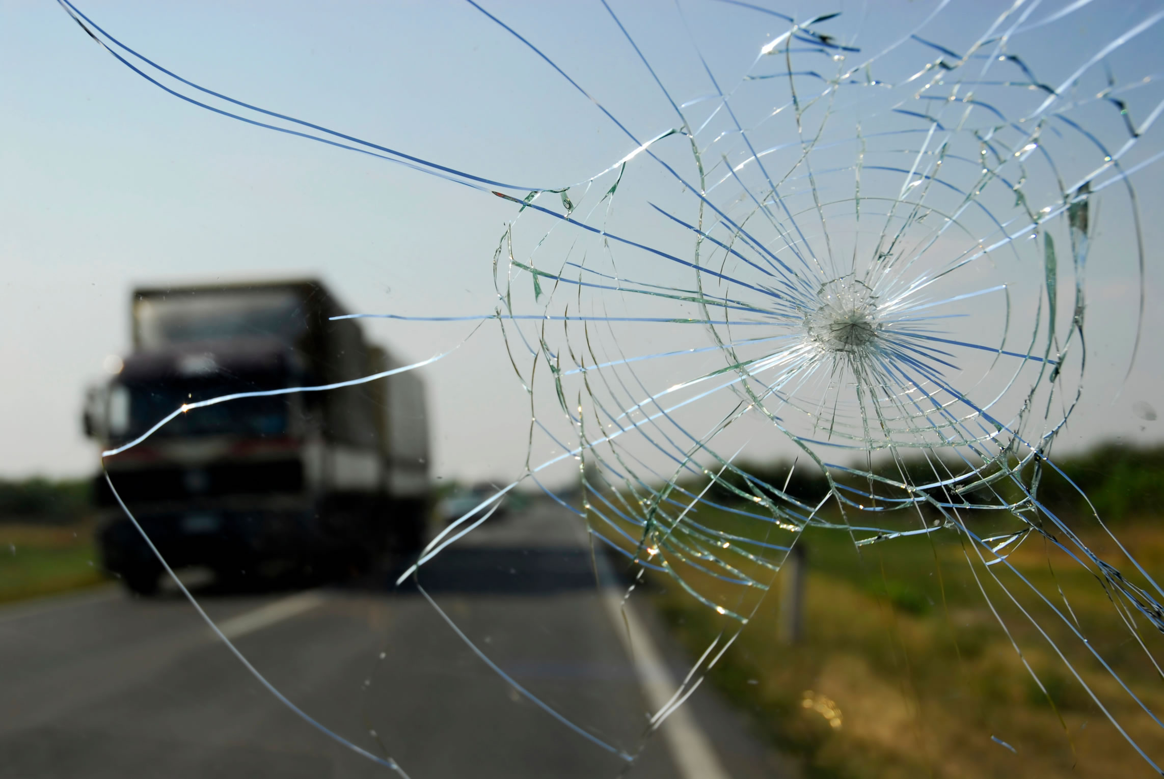 Free windshield replacement in Florida