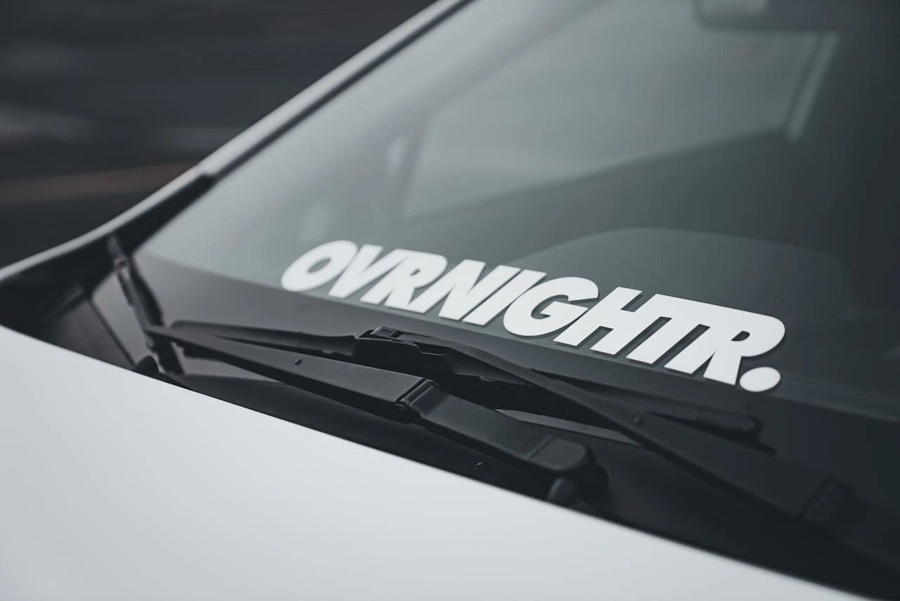 Quick and Easy Ways to Get Sticker Glue Off Your Car Window