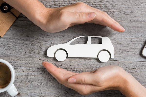Complete Car Warranty Guide to Auto Glass Repair